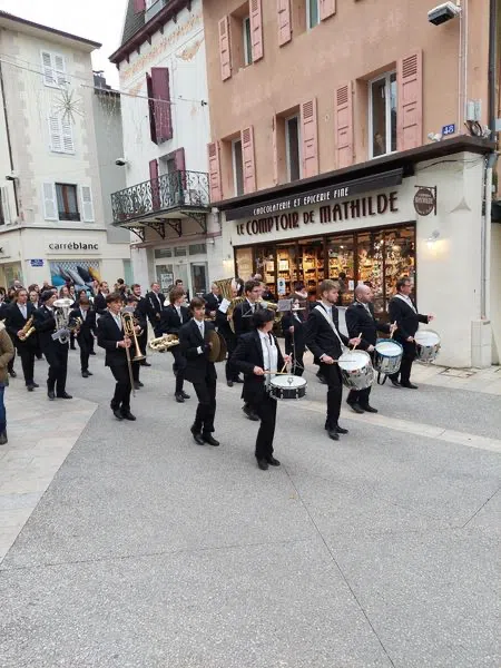 Harmonie chablaisienne - défilé sainte cécile 2021